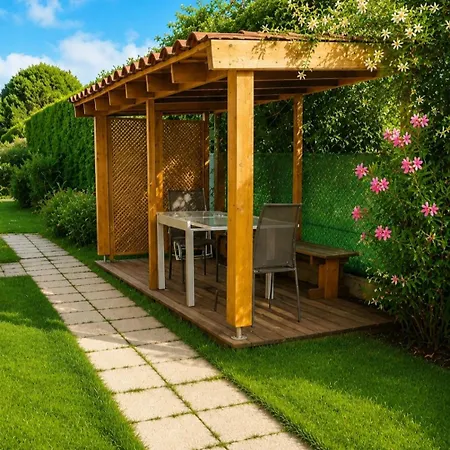 T3 L'olivier & Jardin 1 A 4 Pers A Terra *