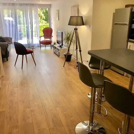 T3 L'olivier & Jardin 1 A 4 Pers A Terra Апартаменты *